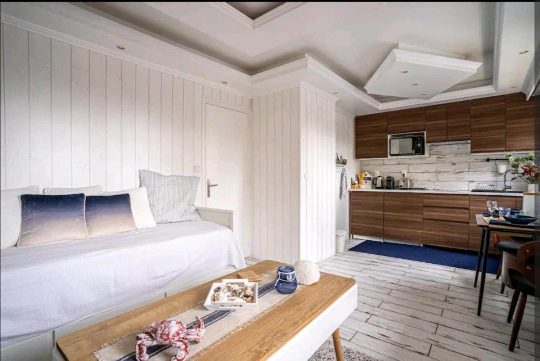 Deauville : Magnifique Studio En Face Du Casino ! Eksteriør bilde